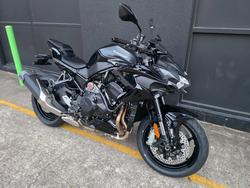 2026 Kawasaki Z H2 (ZR1000K) BLACK