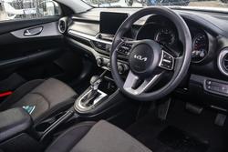 2024 Kia Cerato S