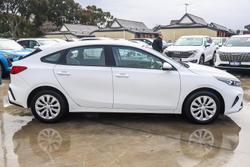 2024 Kia Cerato S