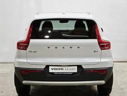 2025 Volvo XC40 Plus B4