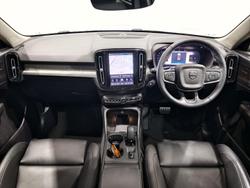 2025 Volvo XC40 Plus B4