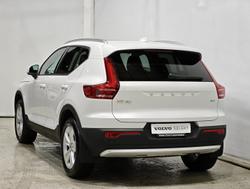 2025 Volvo XC40 Plus B4