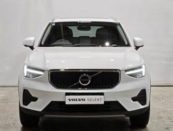 2025 Volvo XC40 Plus B4