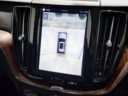 2023 Volvo XC60 Recharge Ultimate T8 Plug-In Hybrid
