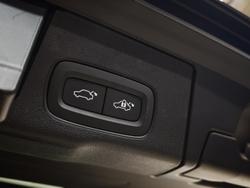 2023 Volvo XC60 Recharge Ultimate T8 Plug-In Hybrid