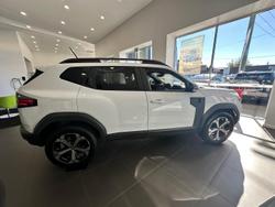 2025 Renault Duster Techno