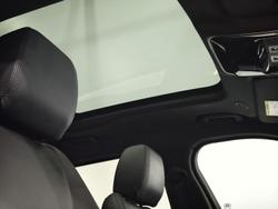 2024 Land Rover Range Rover Velar P250 Dynamic SE