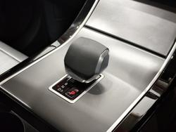 2024 Land Rover Range Rover Velar P250 Dynamic SE