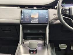 2025 Land Rover Discovery Sport P250 Dynamic SE