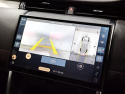 2024 Land Rover Discovery Sport P300e Dynamic SE