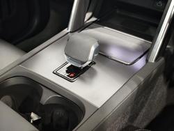 2024 Land Rover Discovery Sport P300e Dynamic SE