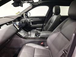 2025 Land Rover Range Rover Velar P250 Dynamic SE