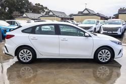 2024 Kia Cerato S