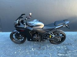 2016 Honda CBR500R SILVER