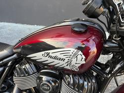 2025 Indian SPORT CHIEF Burgundy