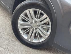 2024 Mitsubishi Outlander ES