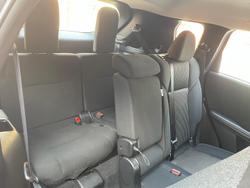 2024 Mitsubishi Outlander ES