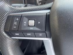 2024 Mitsubishi Outlander ES