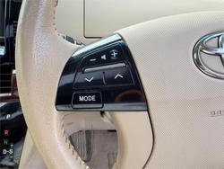 2015 TOYOTA TARAGO ULTIMA V6