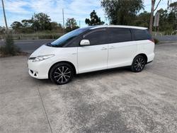 2015 TOYOTA TARAGO ULTIMA V6