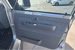 2023 Toyota Landcruiser GXL