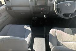 2023 Toyota Landcruiser GXL
