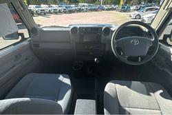 2023 Toyota Landcruiser GXL