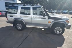 2023 Toyota Landcruiser GXL