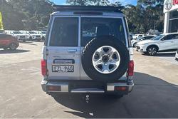 2023 Toyota Landcruiser GXL