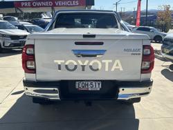 2021 Toyota Hilux SR5