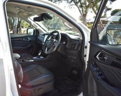 2023 Isuzu MU-X LS-T