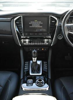 2023 Isuzu MU-X LS-T
