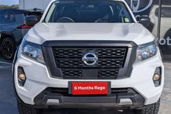 2021 Nissan Navara SL