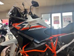 2026 Ktm 1390 SUPER ADVENTURE R Orange
