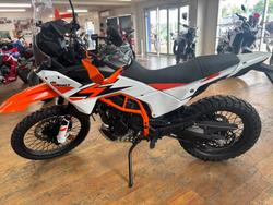 2026 Ktm 2026 KTM 390CC 390 ADVENTURE R DUAL SPORTS Orange