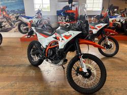 2026 Ktm 2026 KTM 390CC 390 ADVENTURE R DUAL SPORTS Orange