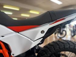 2026 Ktm 2026 KTM 390CC 390 ADVENTURE R DUAL SPORTS Orange