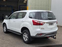 2018 Isuzu MU-X LS-M