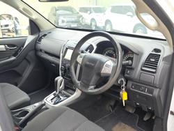 2018 Isuzu MU-X LS-M
