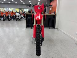 2026 Honda CRF450R Red