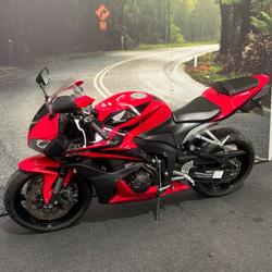 2008 Honda CBR600RR Red