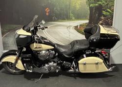 2017 Indian ROADMASTER THUNDER BLACK Thunder Black/Ivory Cream2Tone