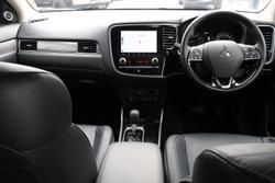 2019 Mitsubishi Outlander Exceed