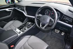 2022 Volkswagen Touareg 210TDI R-Line