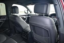 2022 Volkswagen Touareg 210TDI R-Line