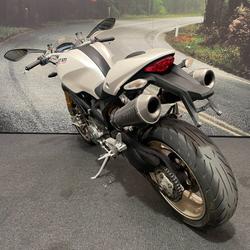 2009 DUCATI MONSTER 1100 S White
