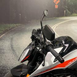 2022 Ktm 390 DUKE White