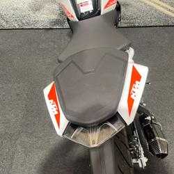 2022 Ktm 390 DUKE White