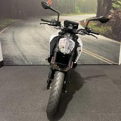 2022 Ktm 390 DUKE White
