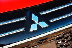 2026 Mitsubishi Outlander ES